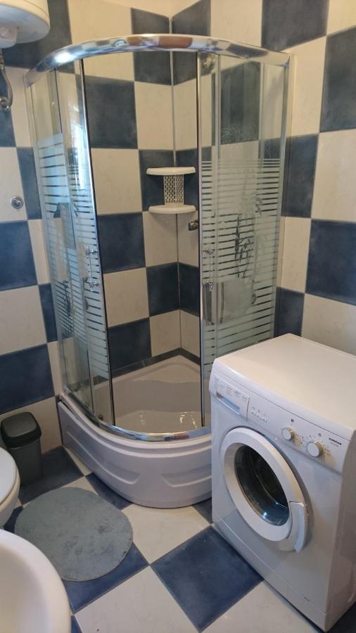 Apartman Vuleta Ražanac Buitenkant foto