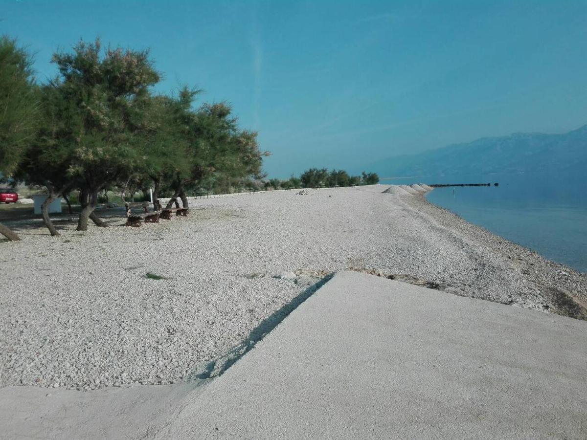 Apartman Vuleta Ražanac Buitenkant foto